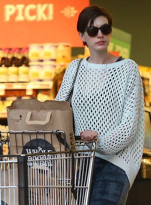 250-anne-hathaway-R1