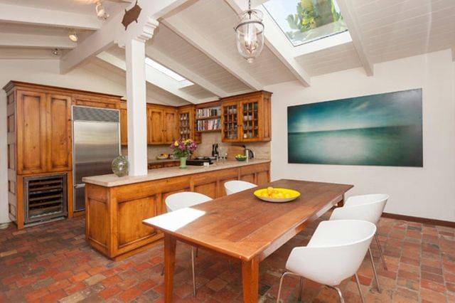 Dom Roberta Pattinsona