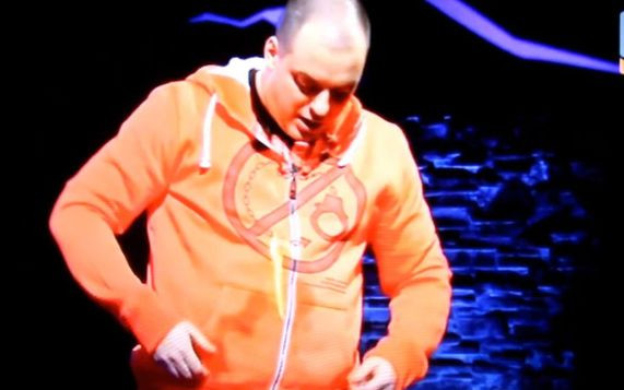 Andrzej Żuromski podpalił się w studio Polsatu [VIDEO]