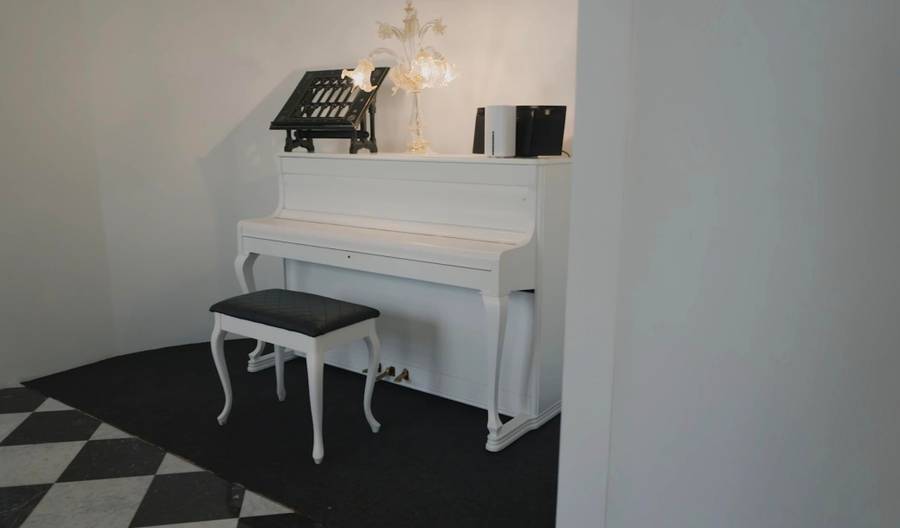 Książę Lubomirski wystroił pałac na Wielkanoc, fot. TVN