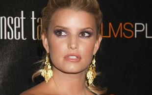 Jessica Simpson straszy ciążą rodzinę Tony’ego Romo