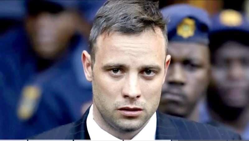 Oscar Pistorius zabił swoją dziewczynę. Teraz wyszedł na wolność i związał się z kobietą łudząco podobną do ofiary