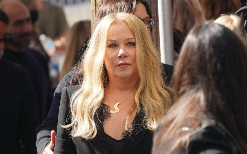 Smutne wieści z Hollywood: Christina Applegate “nie ma woli do życia”