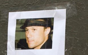 Zdjęcia ciała Heatha Ledgera na sprzedaż