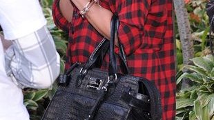 Aleksandra Kwaśniewska wspiera bezdomne psy (FOTO)