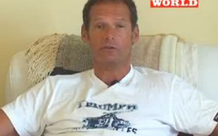 Prawnik Jacksonów: Lester nie jest ojcem Paris!