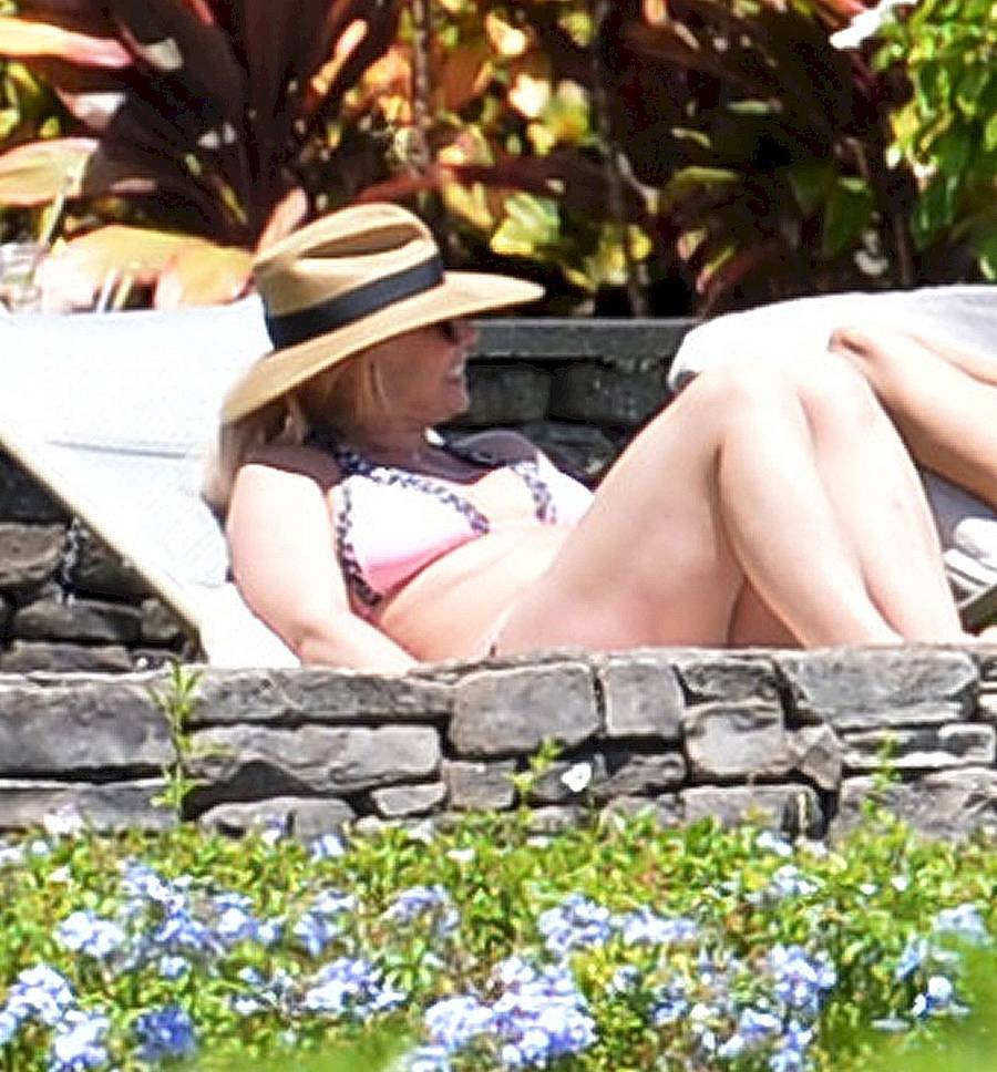 Cały świat mówi o Britney Spears. Tymczasem ona wypoczywa z chłopakiem na Hawajach (ZDJĘCIA)