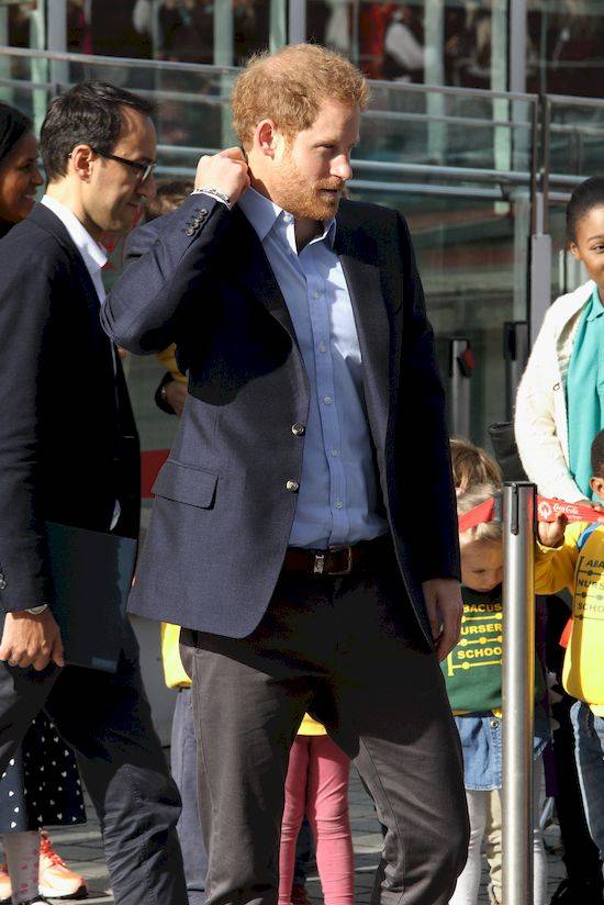 Małżonkę Księcia Harry’ego można znaleźć na PornHubie!