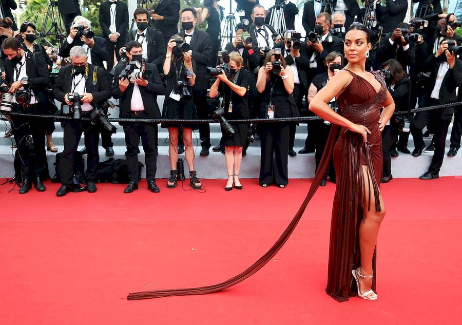 Partnerka Ronaldo, Georgina Rodriguez w Cannes. ZJAWISKOWA kreacja (ZDJĘCIA)