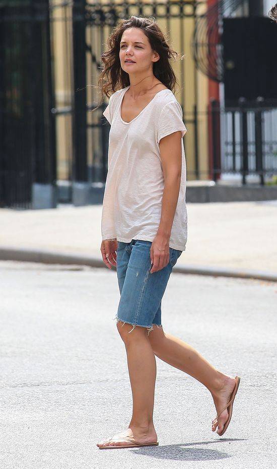 Katie Holmes na planie Mania Days