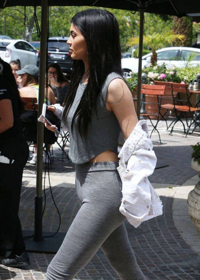 Kylie Jenner je TO na śniadanie – to stąd ta figura?