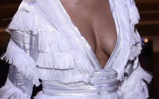 Paulla Ignasiak powinna w tej kreacji zatańczyć sambę (FOTO)