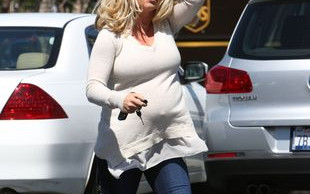 Kendra Wilkinson opowiada o swojej rozciągniętej pochwie