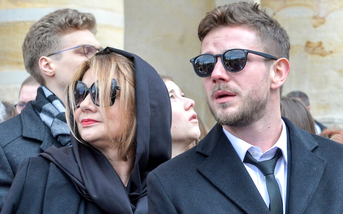 Paweł Królikowski skończyłby dzisiaj 59 lat. Antek WZRUSZYŁ fanów jego zdjęciem