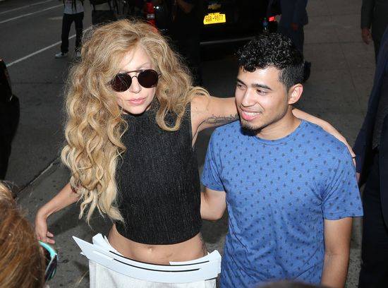 Czarno-biała Lady Gaga