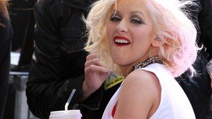 Christina Aguilera wini Lady Gagę