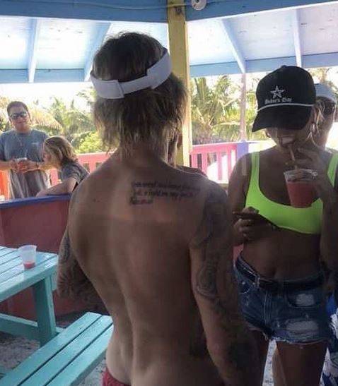 Oto OGROMNY pierścionek zaręczynowy, który Hailey dostała od Justina