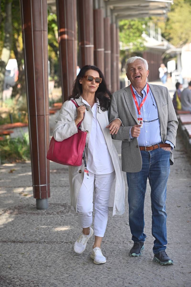 Rozpoczął się festiwal filmowy w Gdyni. Uradowana Cielecka, Małgorzata Pieczyńska z mężem, Ewa Kasprzyk…