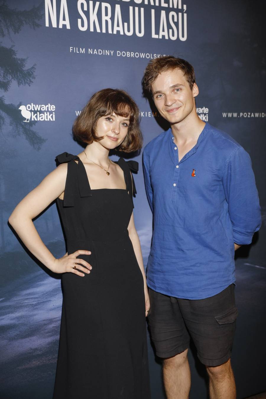 Premiera filmu “Poza Widokiem. Na skraju lasu”. Pełna klasy Maja Ostaszewska, Julia Kamińska (FOTO)