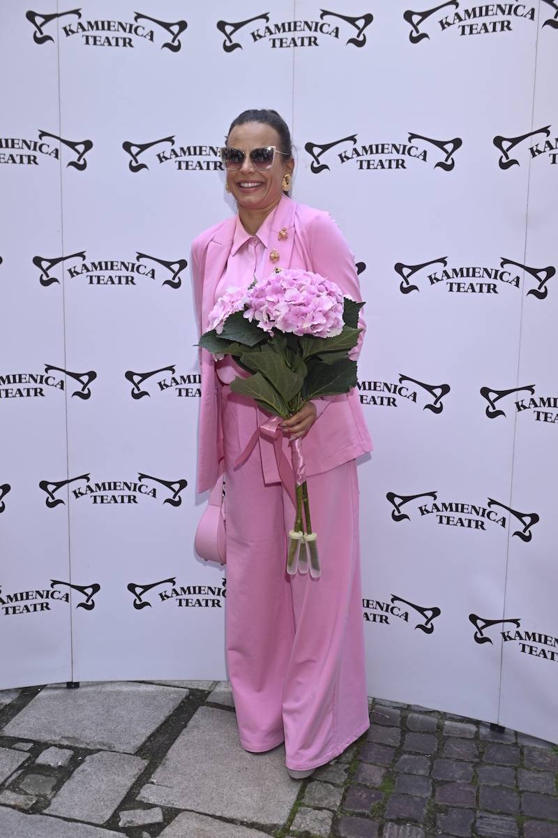 Benefis 50-lecia pracy artystycznej Elżbiety Jarosik. Nie do poznania Anna Mucha, Iza Kuna na luzie…