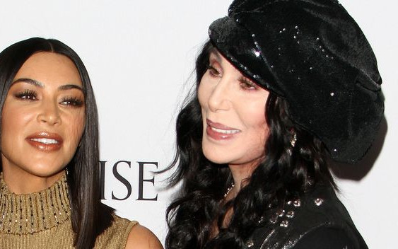 Cher nie zrobiłaby zdjęcia z Kardashiankami, gdyby nie ten jeden szczegół