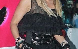 Lew-Starowicz: Doda nie męczy inteligencją