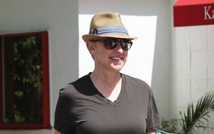 Ellen DeGeneres wygląda jak mężczyzna! (FOTO)