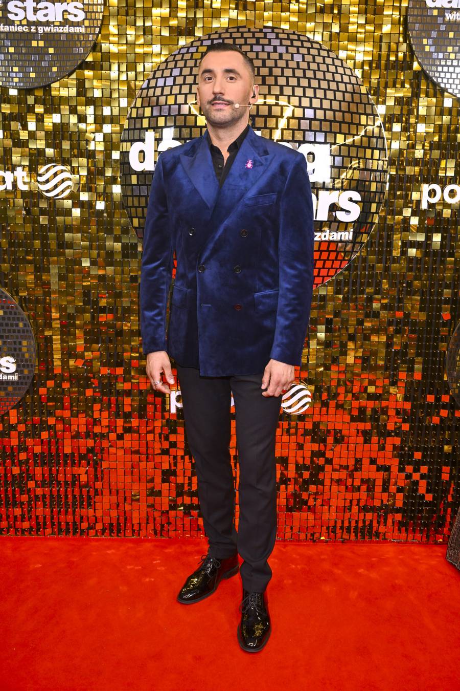 Gorący półfinał “Tańca z gwiazdami”. Nie można oderwać wzroku od gwiazdy „Barw szczęścia” (ZDJĘCIA)