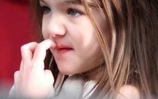 Katie Holmes wyprawia Suri urodziny