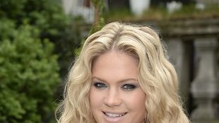 Zosia Ślotała za młoda na sesję w Playboyu? [VIDEO]