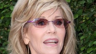 77-letnia Jane Fonda popala trawkę