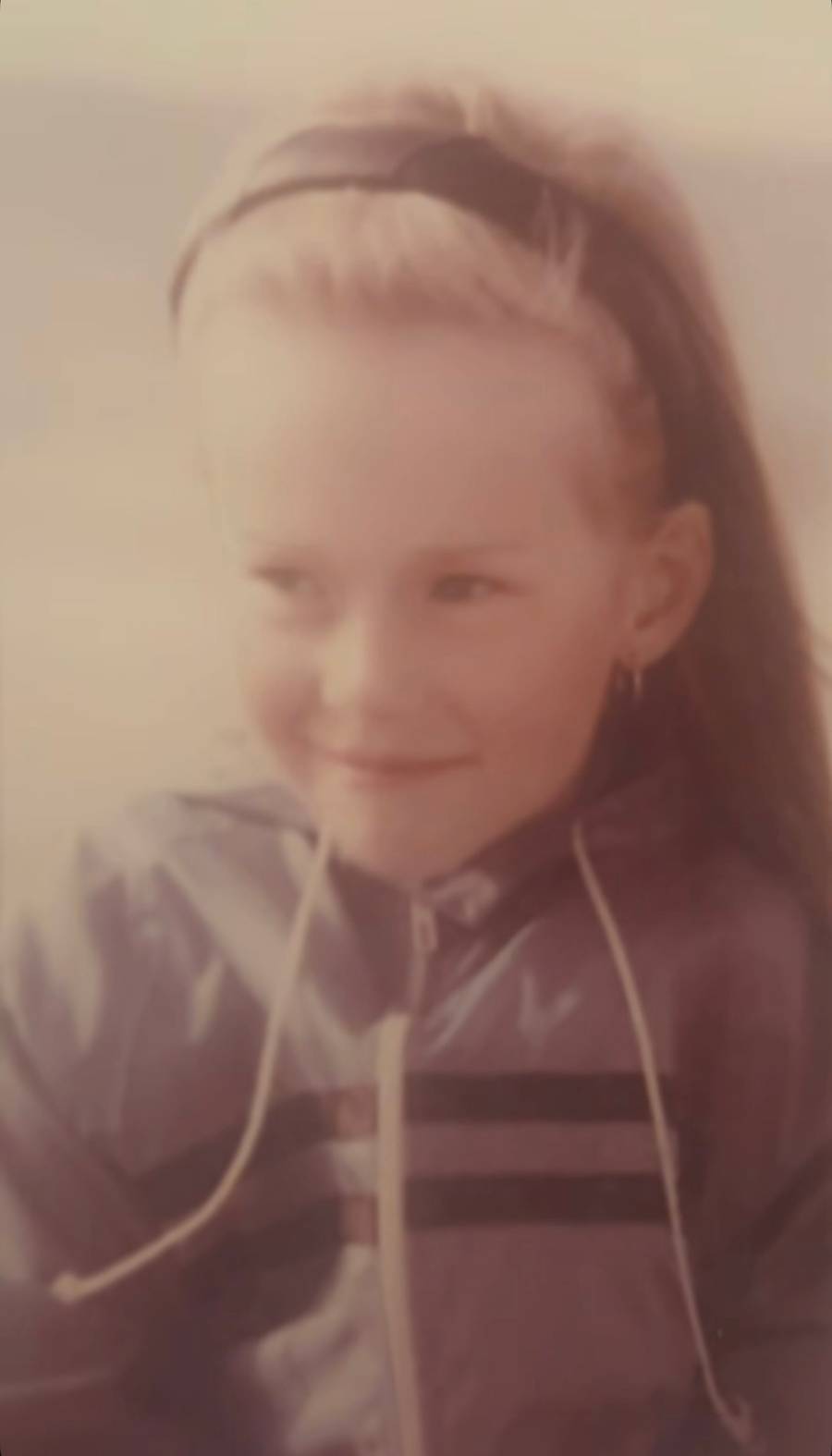 Doda pokazała pamiątki z rodzinnego domu. Obrazek babci wyciska z oczu łzy!