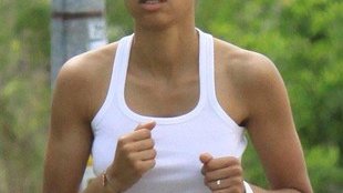 Omenaa Mensah dba o kondycję (FOTO)