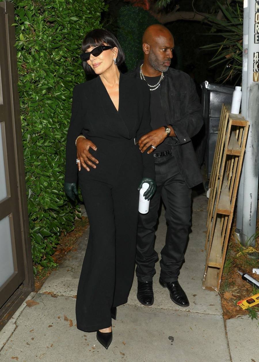 Famila Kardashianek podbija kosmetyczny event Kylie! Była też Hailey i córki Diddy’ego (FOTO)