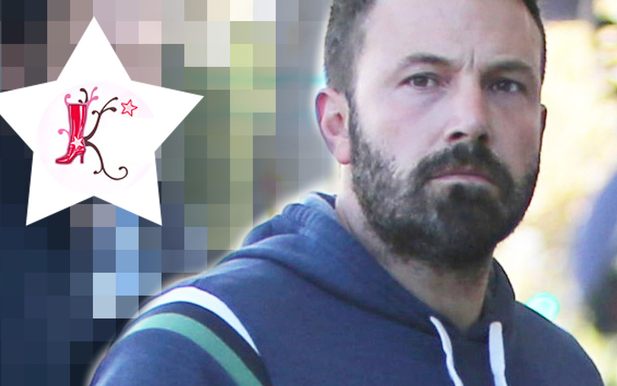 Opuchnięty Ben Affleck wychodzi od dentysty. To musiało boleć.