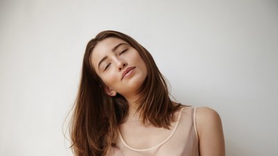 Odbudowa kolagenu – klucz do młodszego wyglądu skóry