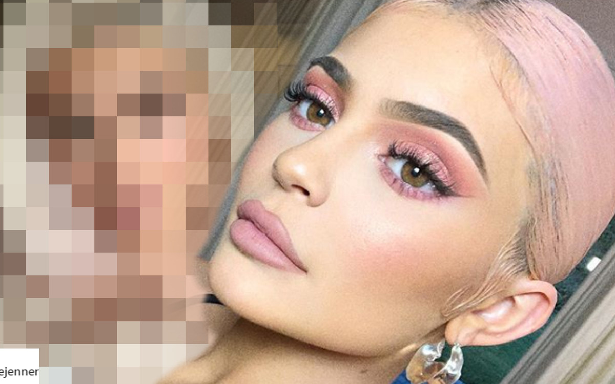 Kylie Jenner zmieniła fryzurę! Wreszcie wygląda… normalnie!