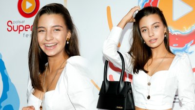 Julia Wieniawa w modnych jeansach i z gołym brzuchem na festiwalu w Sopocie (ZDJĘCIA)