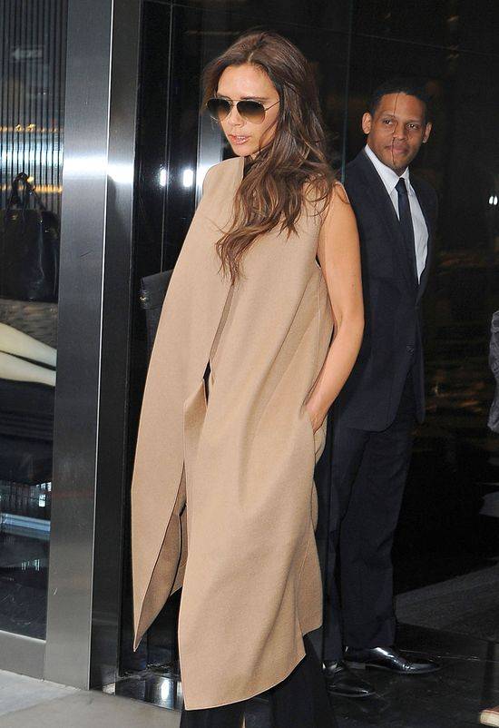 Victoria Beckham przed salonem Prady w Nowym Jorku