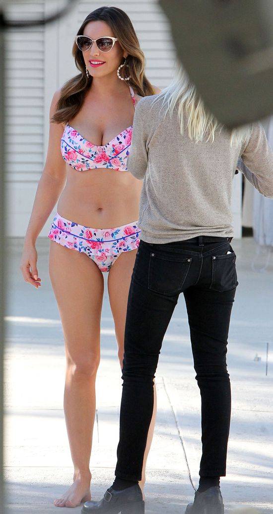 Kelly Brook w bikini