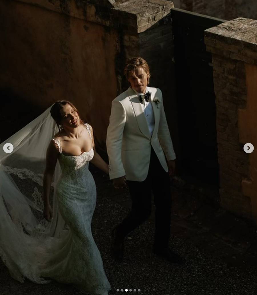 Tak wyglądał ślub Millie Bobby Brown i Jake’a Bongioviego! Do sieci trafiły zdjęcia z sekretnej ceremonii w Toskanii (FOTO)