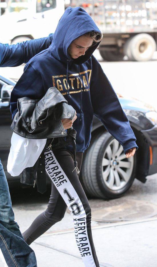 22 stylizacje z okazji 22. urodzin Cary Delevingne