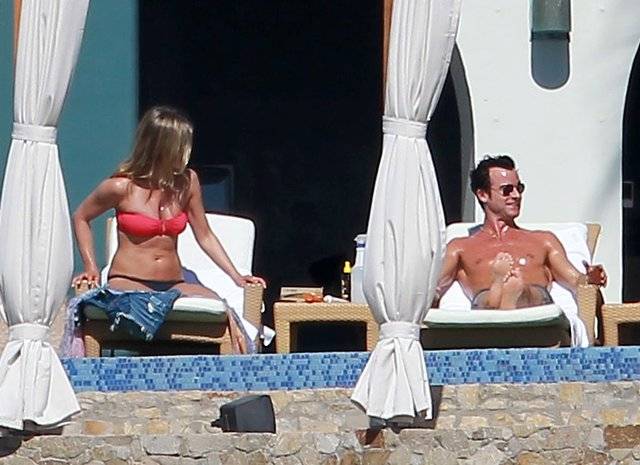 Jennifer Aniston w bikini