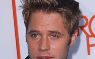 Kryzysowa wersja Brada Pitta? (FOTO)