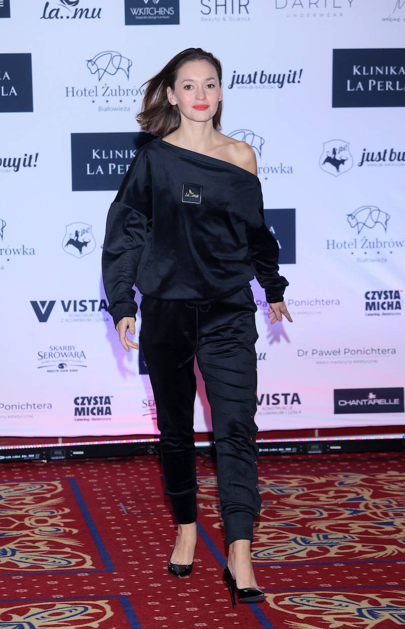 Zasłynęła dzięki głównej roli w serialu “Majka”! Co teraz robi i jak wygląda Joanna Osyda? (FOTO)