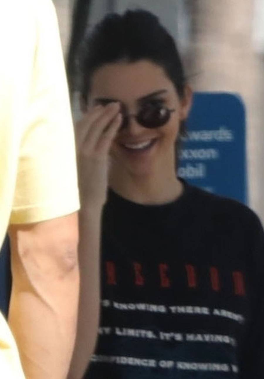 Związek Kendall Jenner i Bena Simmonsa KWITNIE (ZDJĘCIA)