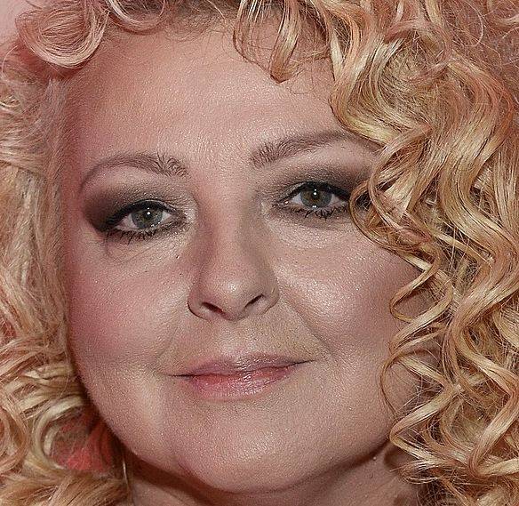 Zbliżenie na twarz Magdy Gessler