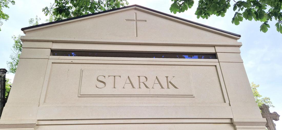 Piotr Woźniak-Starak - grób, fot. KAPiF