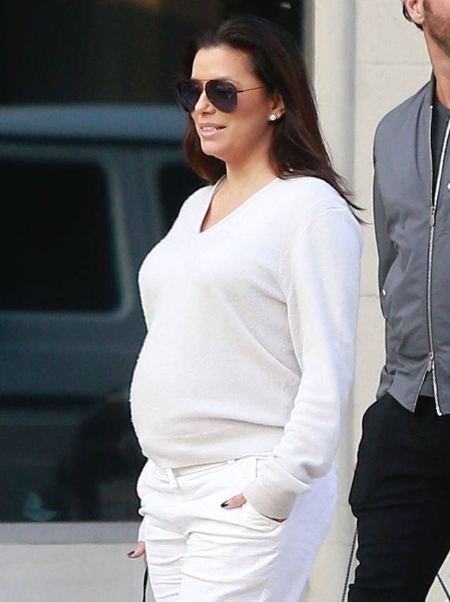 Eva Longoria z ciążowym brzuszkiem