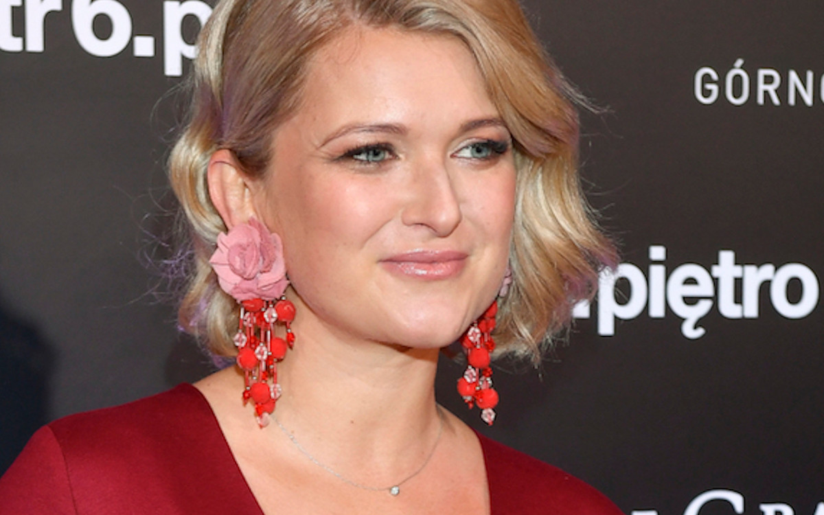 Żona Borysa Szyca ma już naprawdę duży brzuszek. Wspiera męża w teatrze